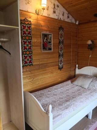 Загородные дома Guronys Pašuliai Двухместный номер с 1 кроватью или 2 отдельными кроватями, общая ванная комната-2